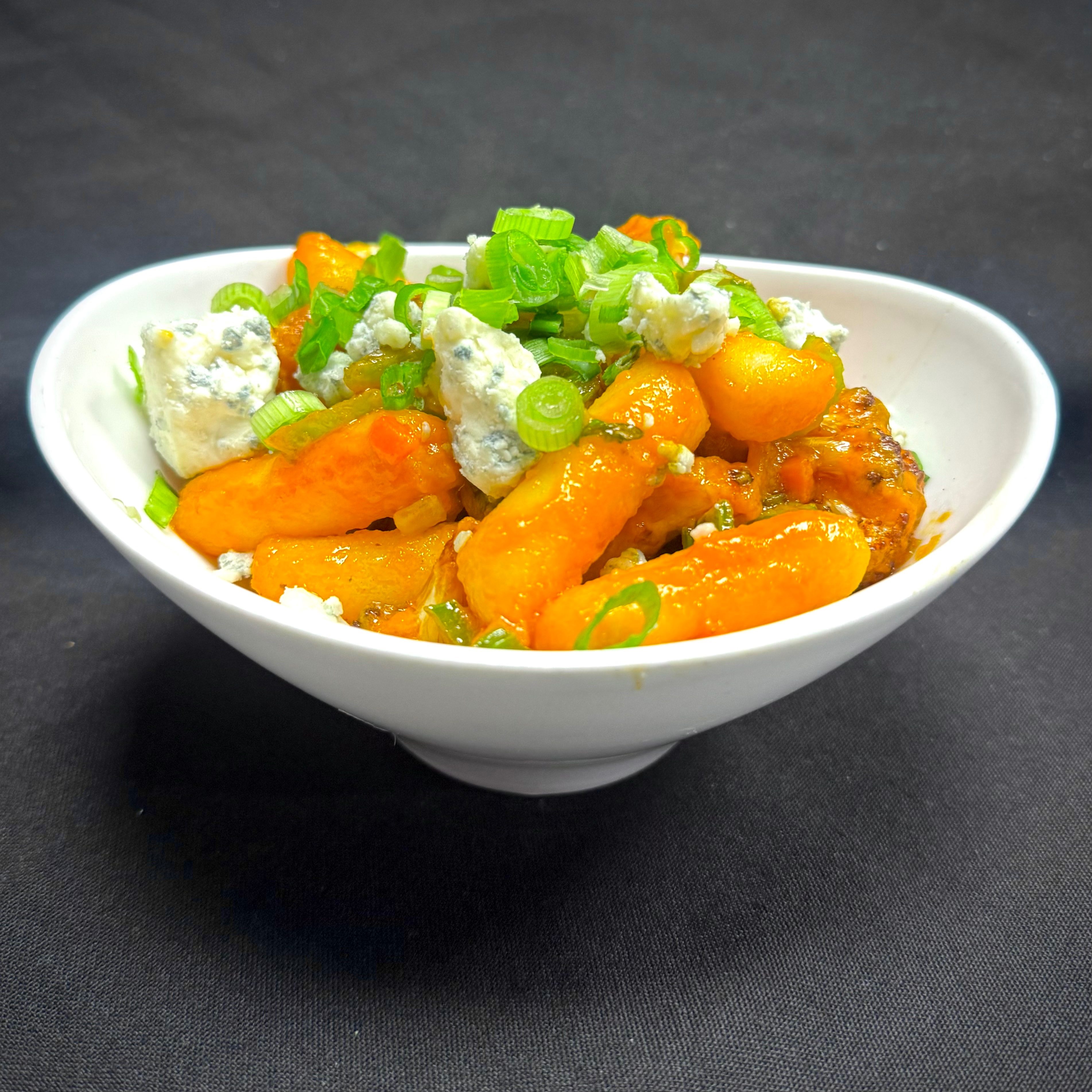 Buffalo Cauliflower Toppokki.